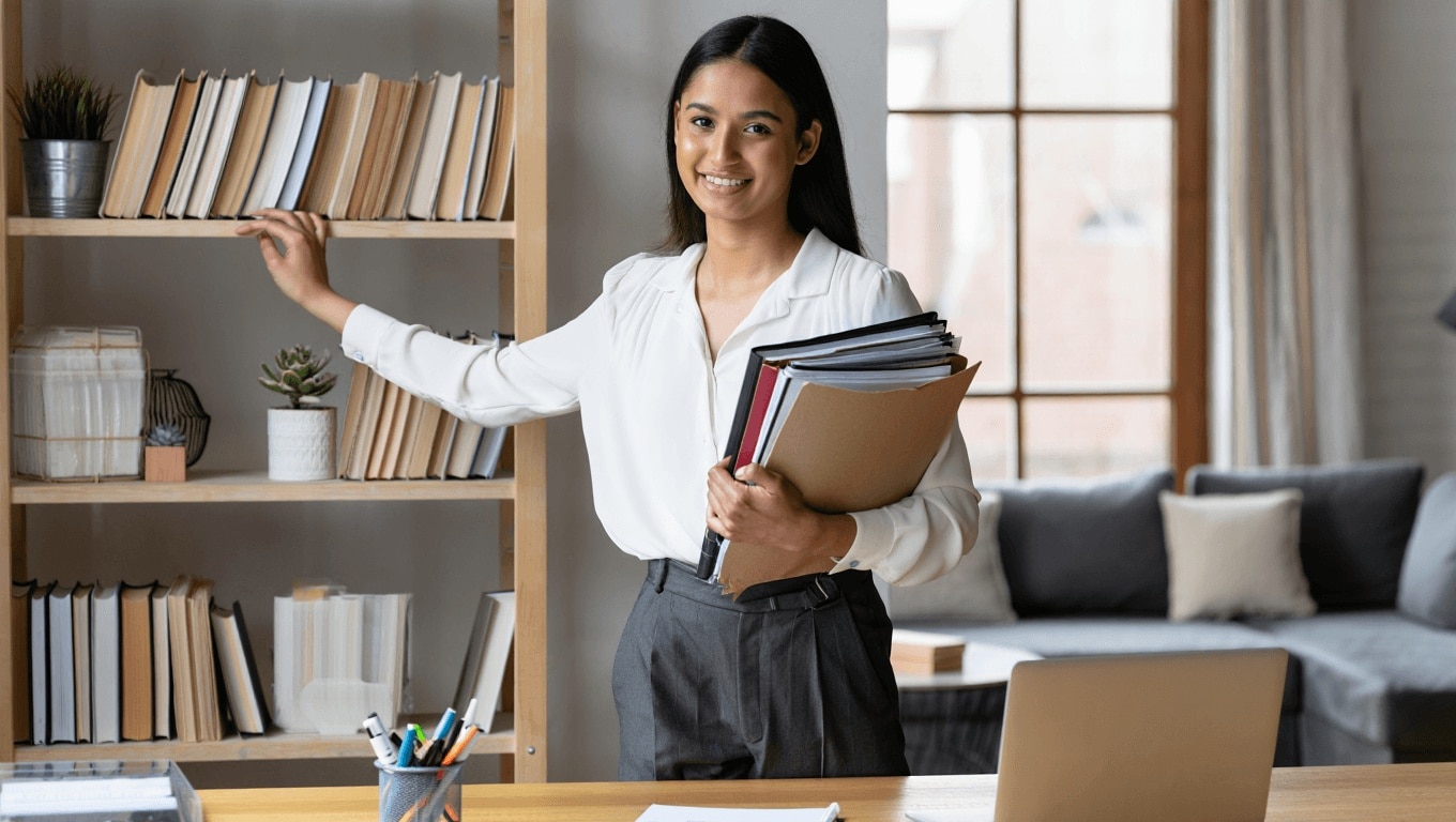 Organizing Experts Swear By the “Two-Foot Rule” for a Clutter-Free Home Every Day