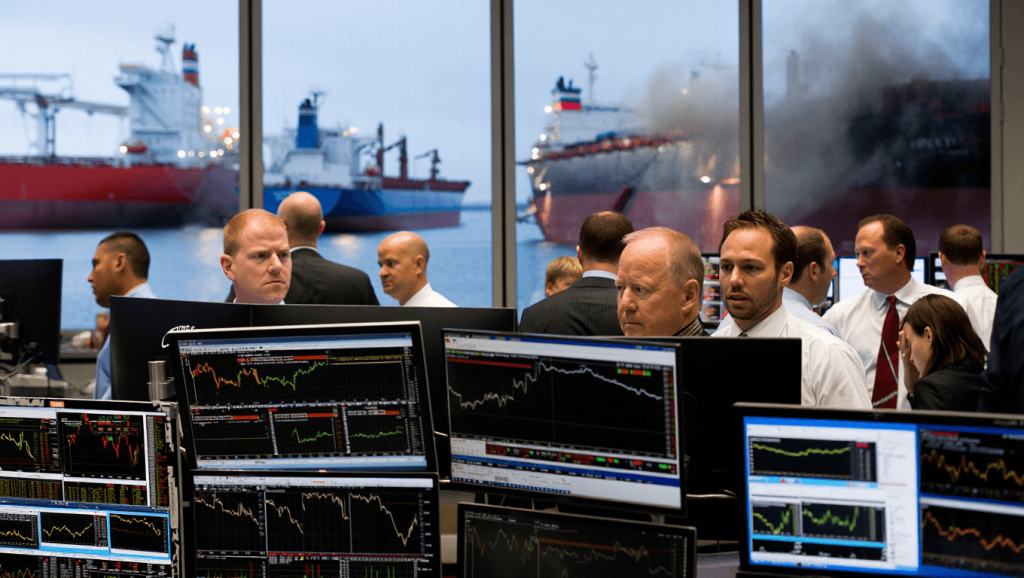 Oil Prices Retreat as Hormuz Remains Largely Closed