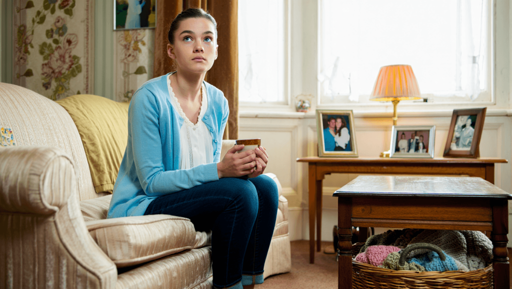 Psychologists Explain Why Everyone’s Suddenly Obsessed With "Grandma Things"